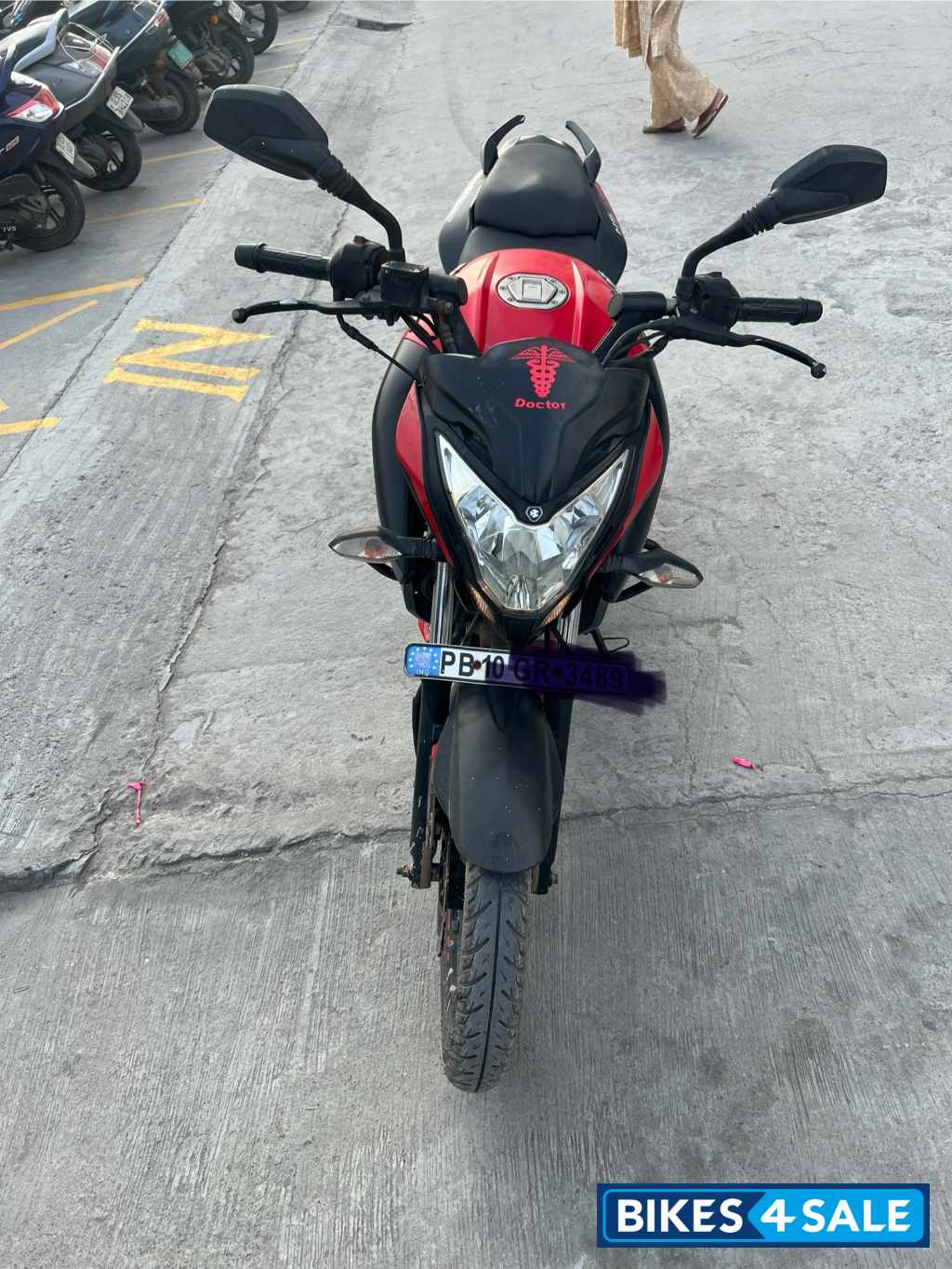 Red Bajaj Pulsar NS 160 Red Bajaj Pulsar NS 160