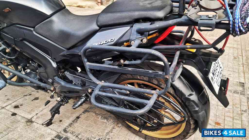 Bajaj Dominar 400