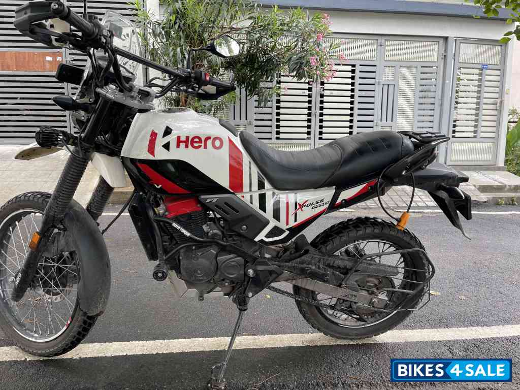 Pearl Fadeless Hero Xpulse 200 4V Pro