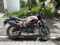 Pearl Fadeless Hero Xpulse 200 4V Pro