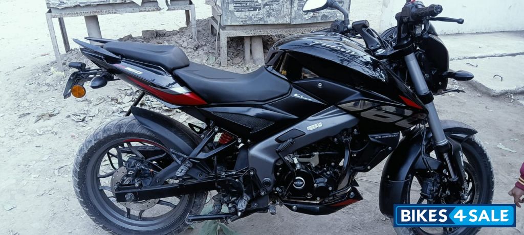 Bajaj Pulsar NS 160 BS6