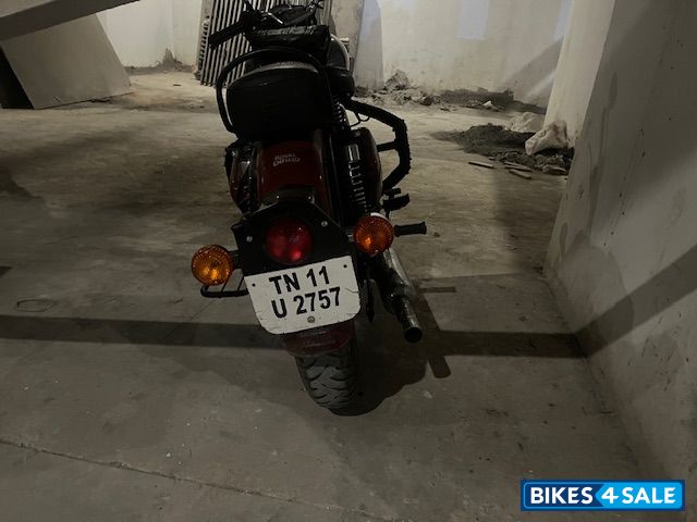 Chesnut Royal Enfield Classic 350