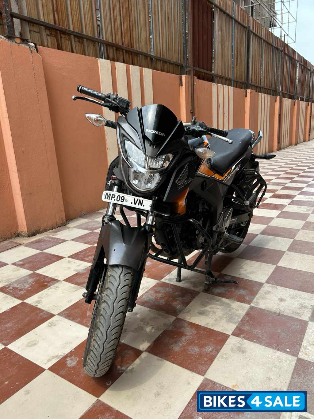 Honda CB Hornet 160R