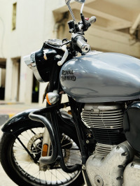 Redditch Grey Royal Enfield Classic 350 2021