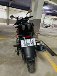 Black Bajaj Pulsar 150 Twin Disc BS6