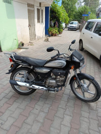 Black Gray Hero Splendor Plus