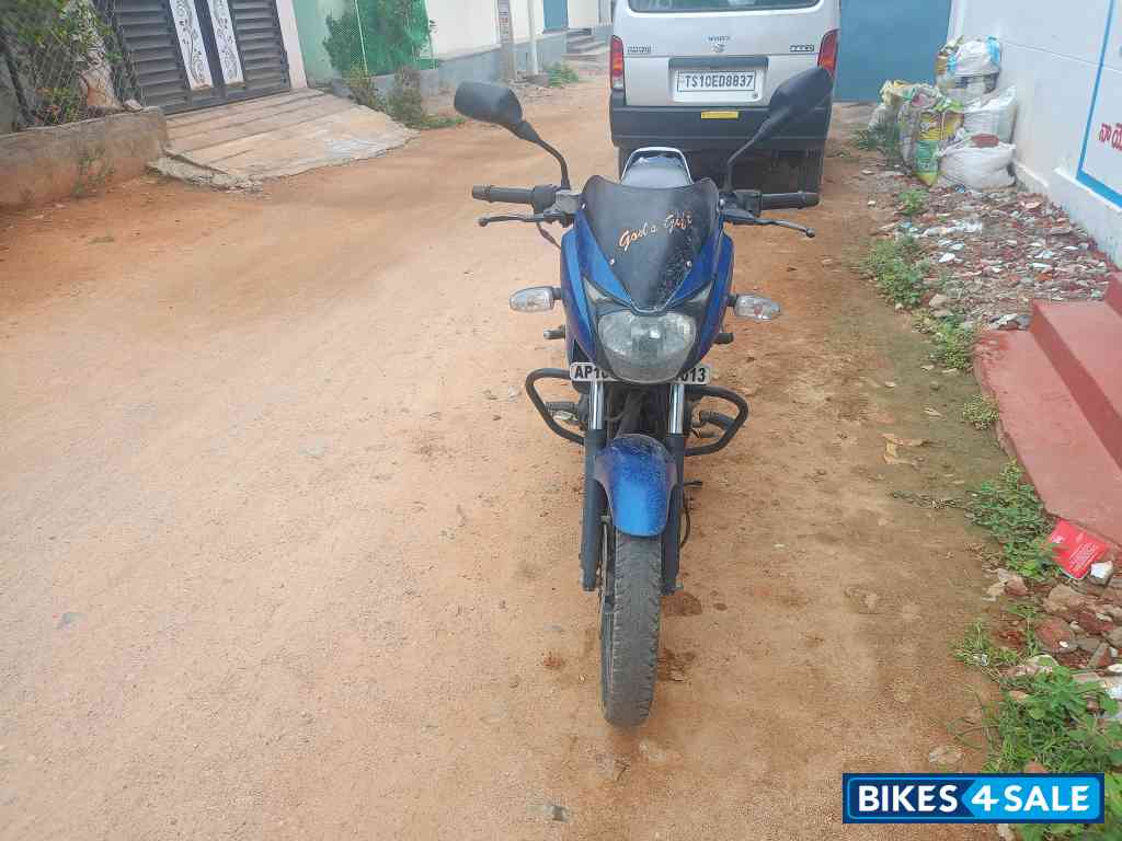 Blue Bajaj Pulsar 150