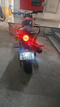 Red Royal Enfield Hunter 350 Retro