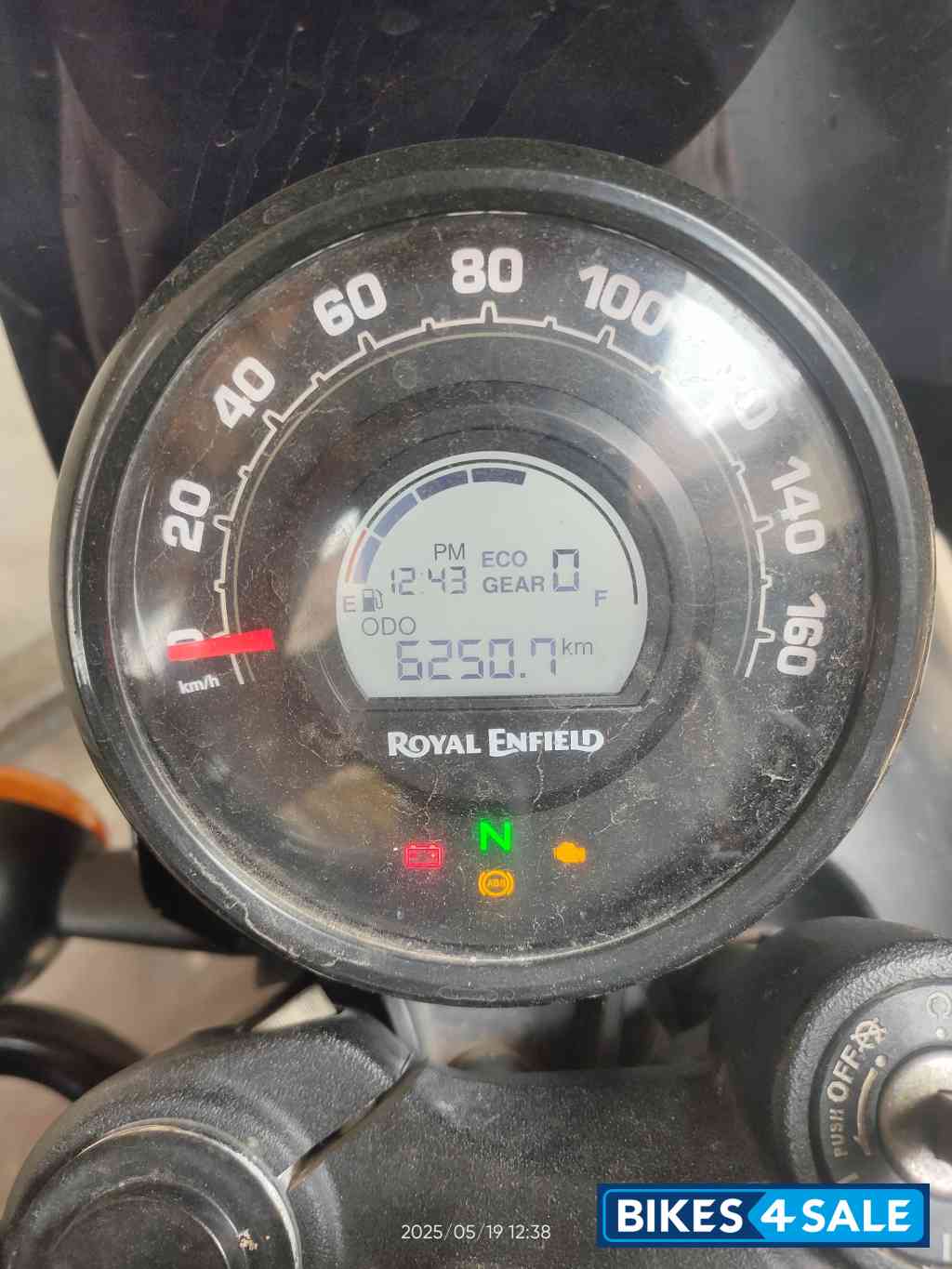 Royal Enfield Hunter 350 Retro