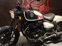 Royal Enfield Shotgun 650