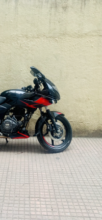 Ebony Red Bajaj Pulsar 220F