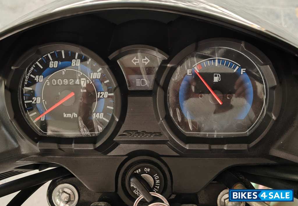 Gray Honda Shine 125 Disc OBD2