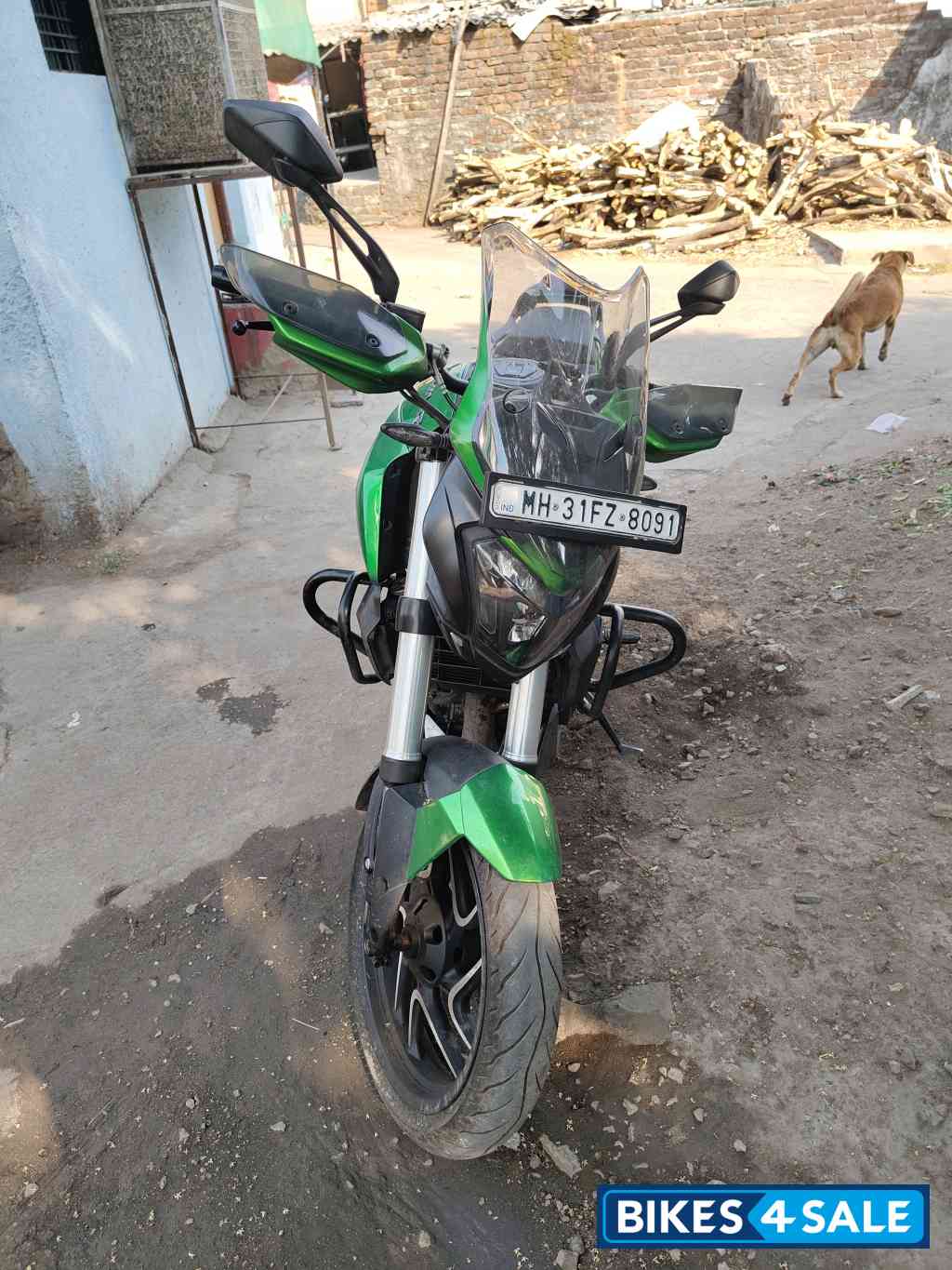 Bajaj Dominar 400