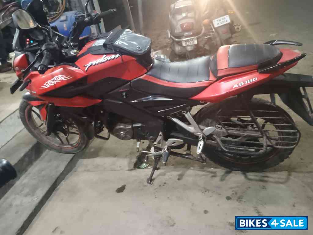 Red Bajaj Pulsar AS 150