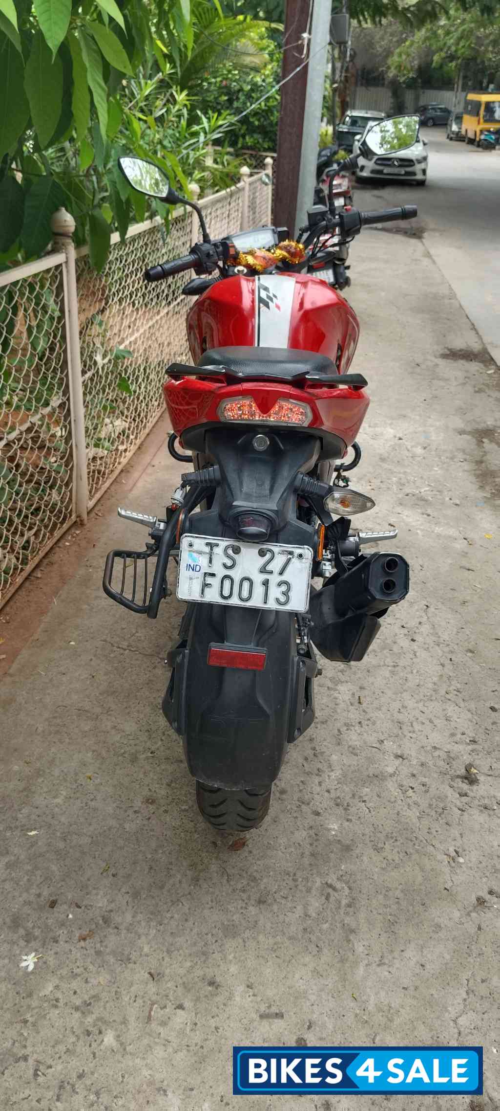 TVS Apache RTR 160 4V