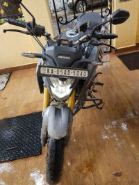 Black Honda Hornet 2.0