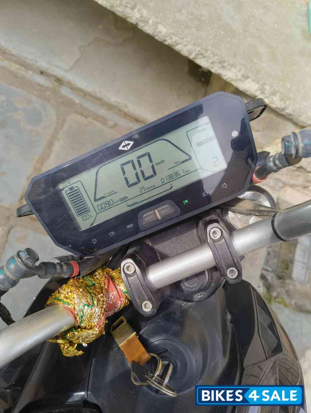 Black Revolt RV400 BRZ