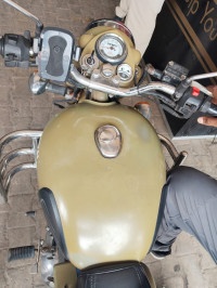 Royal Enfield Classic Desert Storm