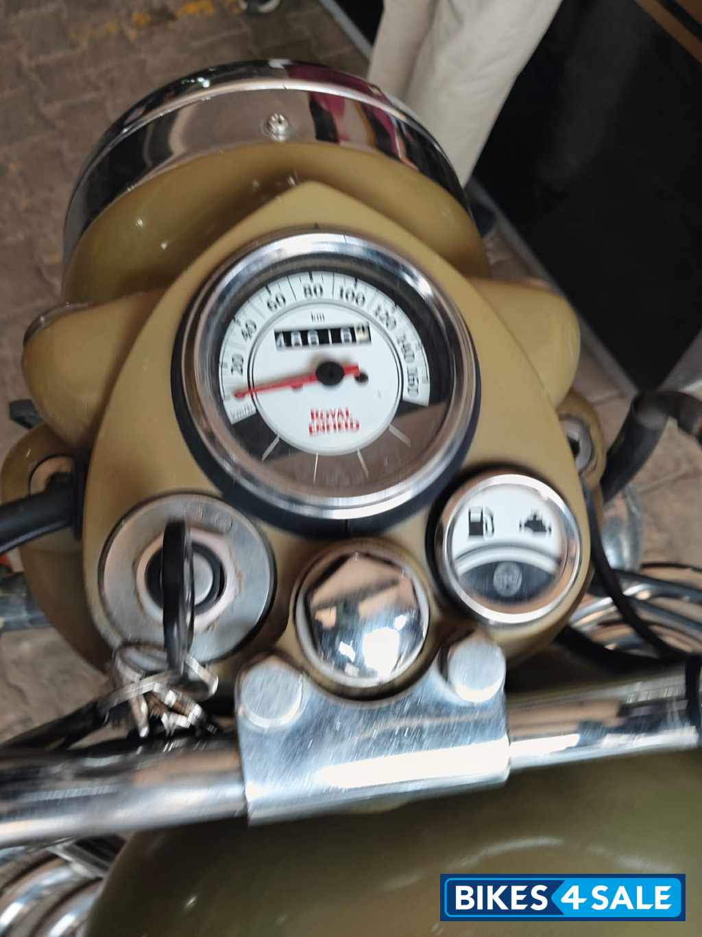 Royal Enfield Classic Desert Storm