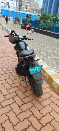 Revolt RV 400  Model