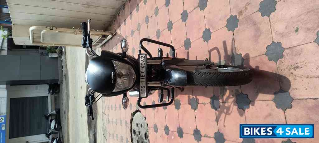 Honda CD 110 Dream Deluxe BS6