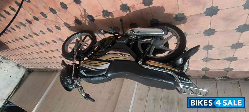 Honda CD 110 Dream Deluxe BS6