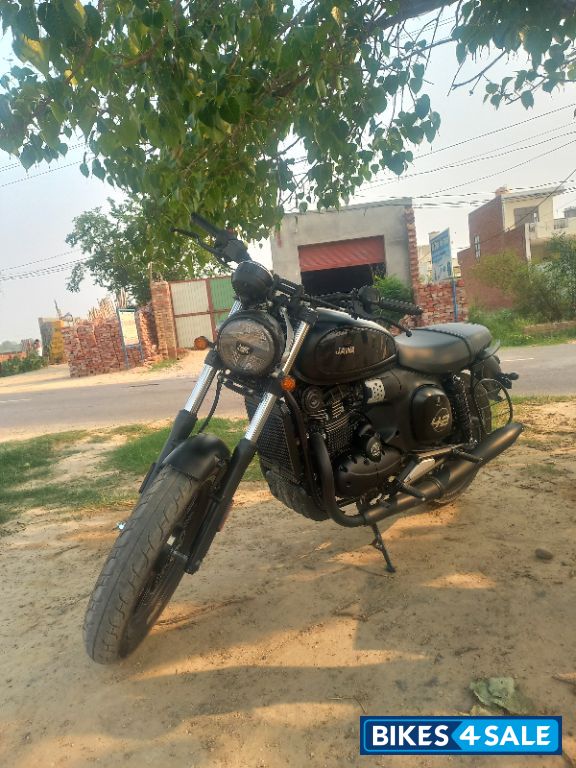 Matte Black Jawa 42 FJ