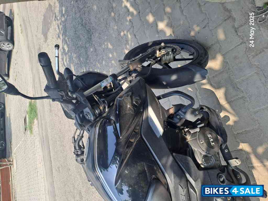 Black TVS Raider Split Seat Black TVS Raider Split Seat