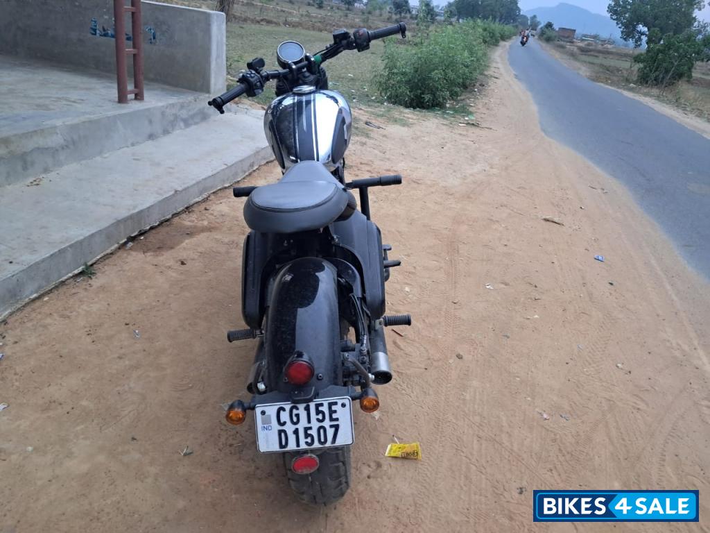 Jawa 42 Bobber Black Mirror