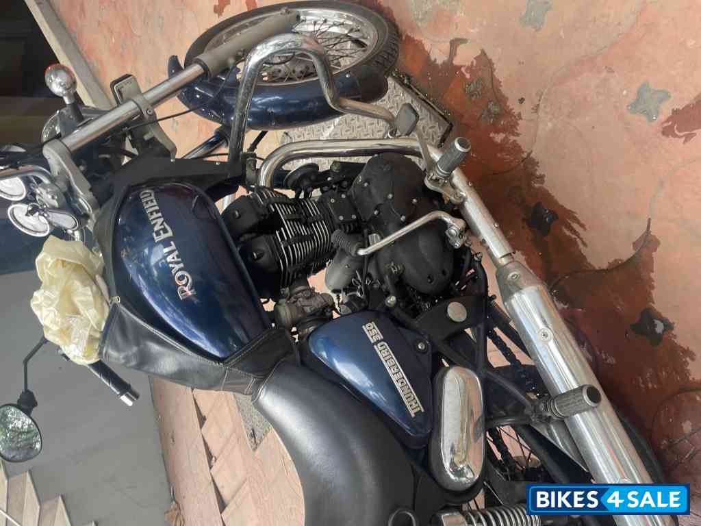 Royal Enfield Thunderbird 350 Royal Enfield Thunderbird 350