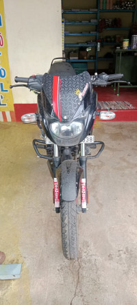 Bajaj Pulsar 125 Carbon Fibre Disc Single Seat 2023 Model