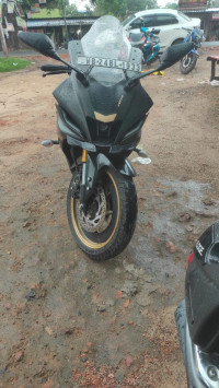 Matt Black-good Yamaha R15 V4