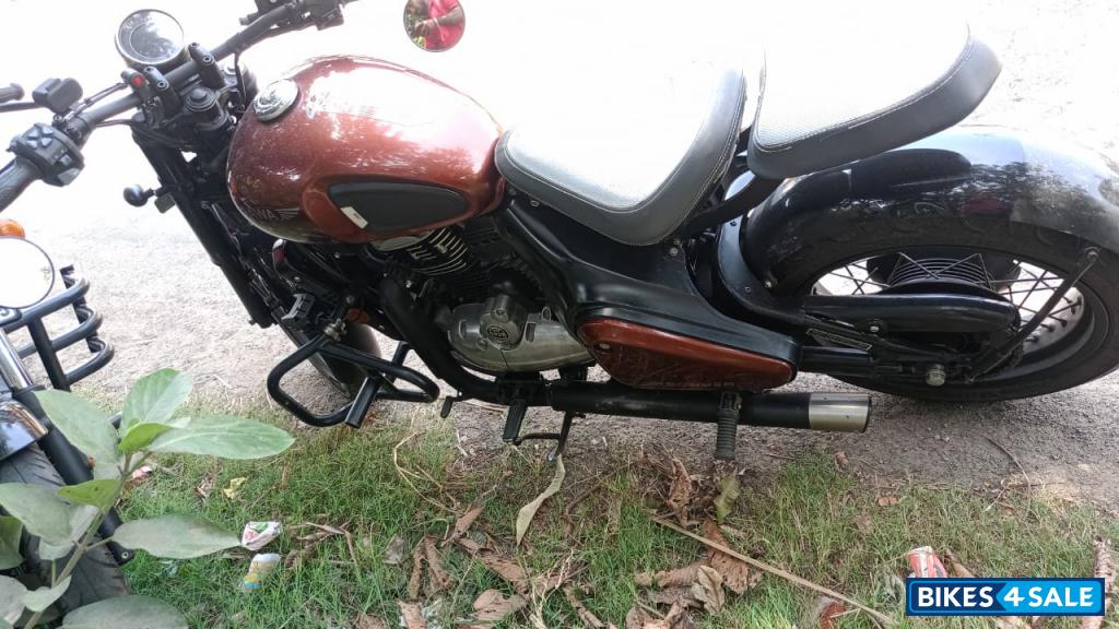 Jawa 42 Bobber Dual Channel ABS