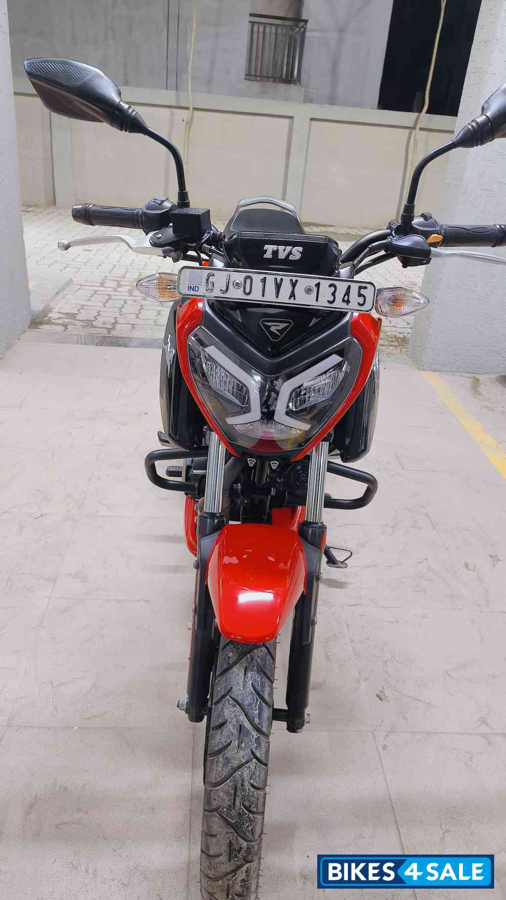 Red, Black TVS Raider 125