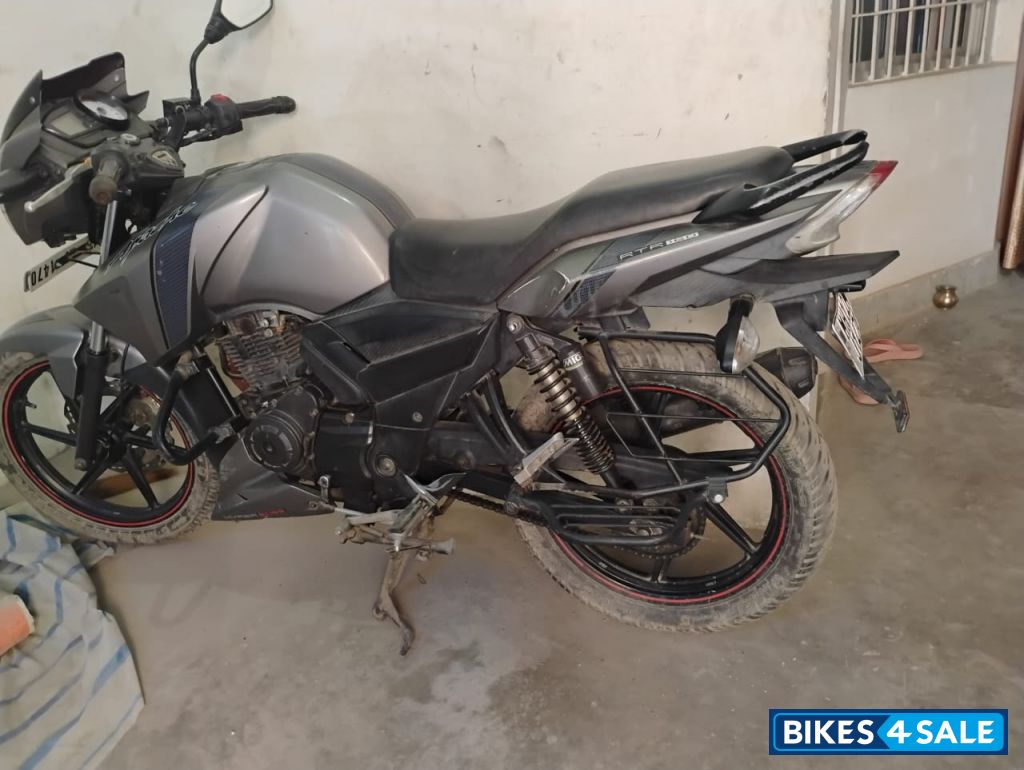Gray TVS Apache RTR 160