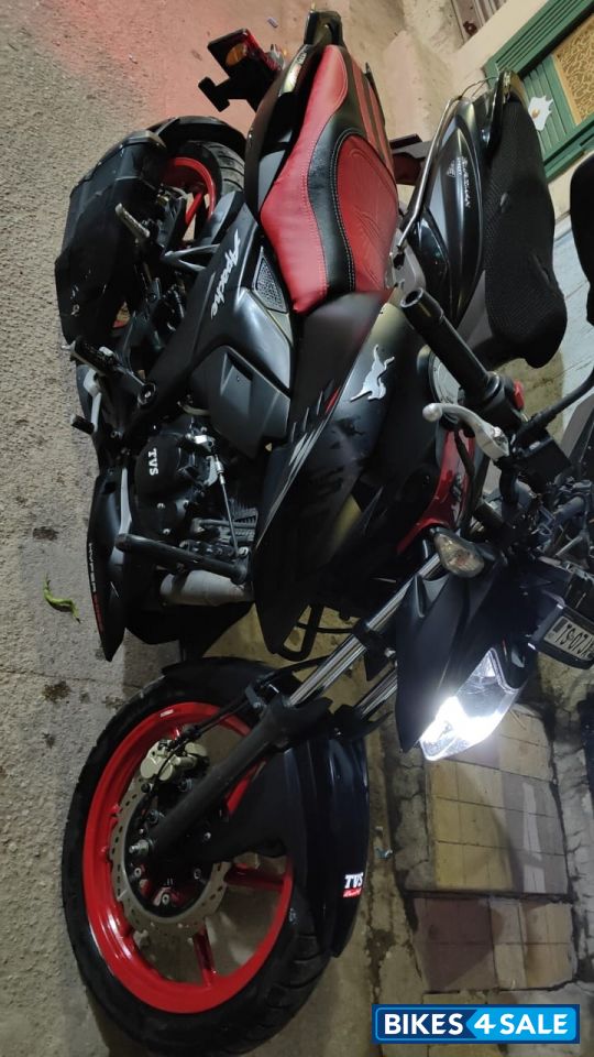 TVS Apache RTR 160 4V Special Edition