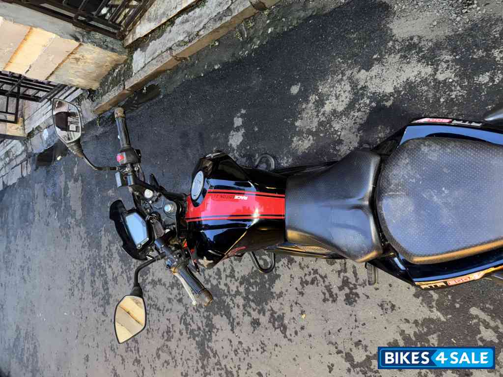 TVS Apache RTR 200 4V