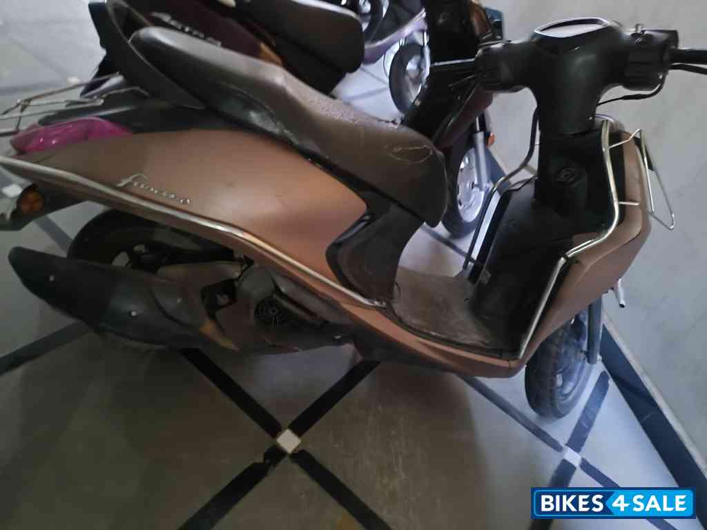 Cooper Yamaha Fascino