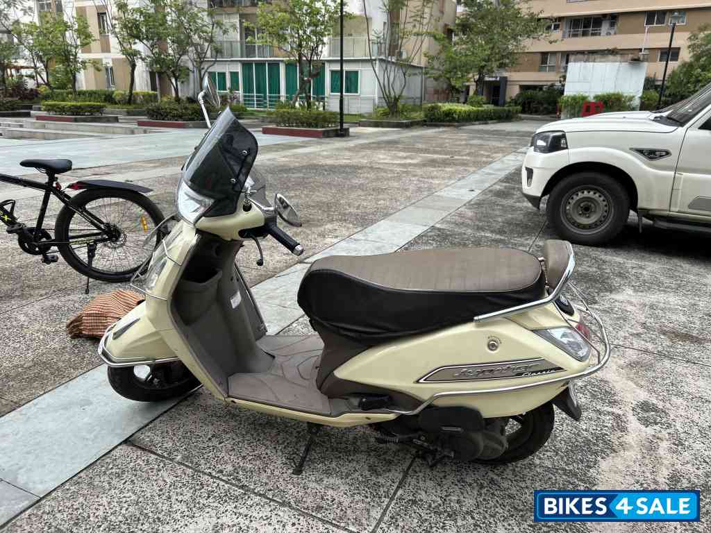 TVS Jupiter Classic BS6