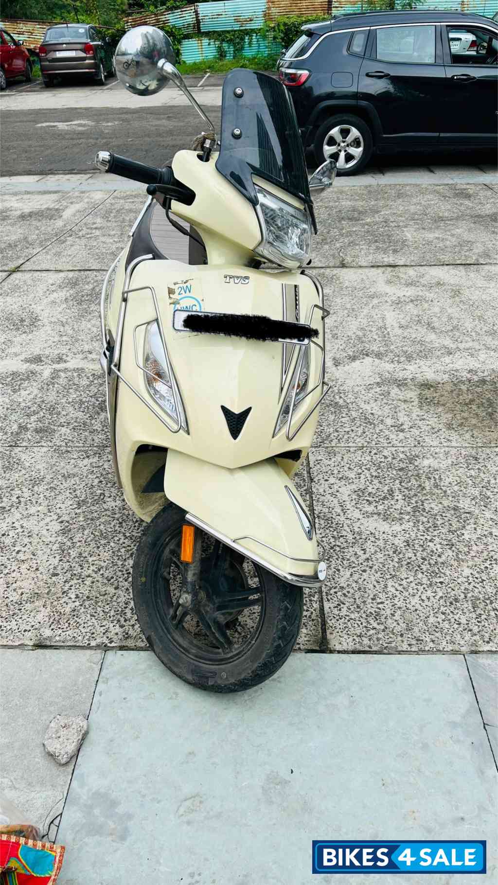 TVS Jupiter Classic BS6