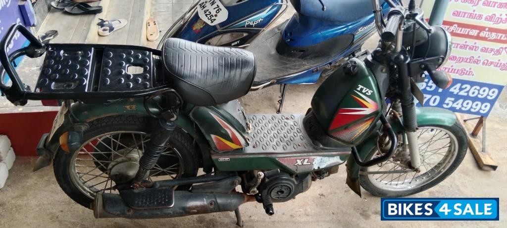 TVS XL 100 Heavy Duty
