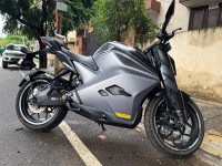 Ultraviolette F77 Recon