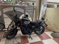 Royal Enfield Hunter 350 Metro