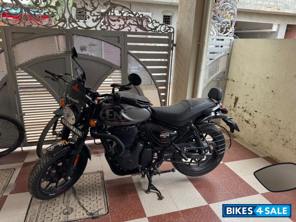 Royal Enfield Hunter 350 Metro
