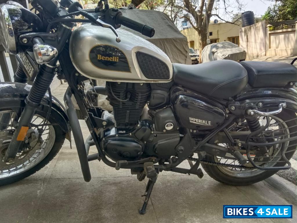 Benelli Imperiale 400