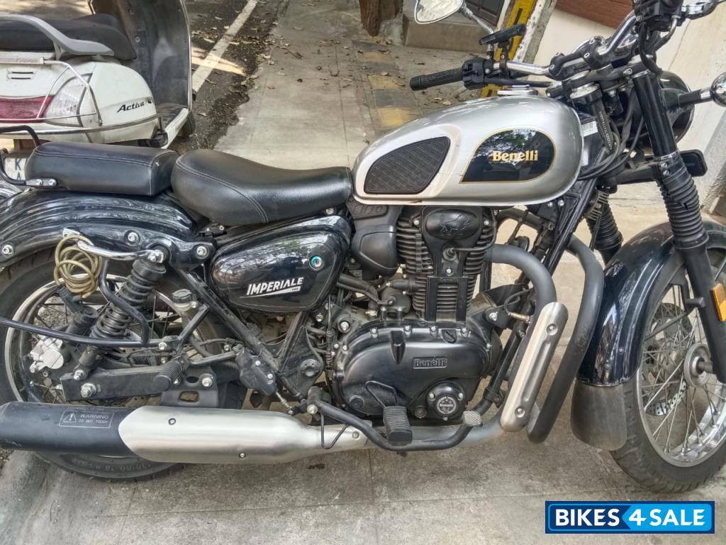 Benelli Imperiale 400