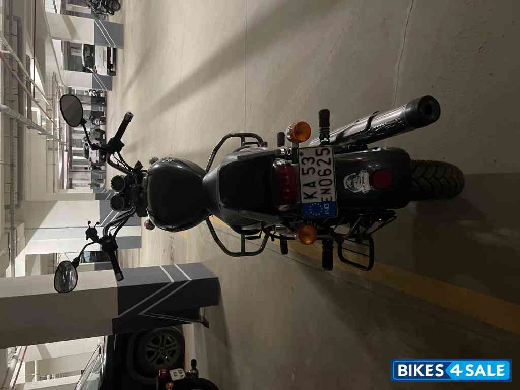 Royal Enfield Thunderbird