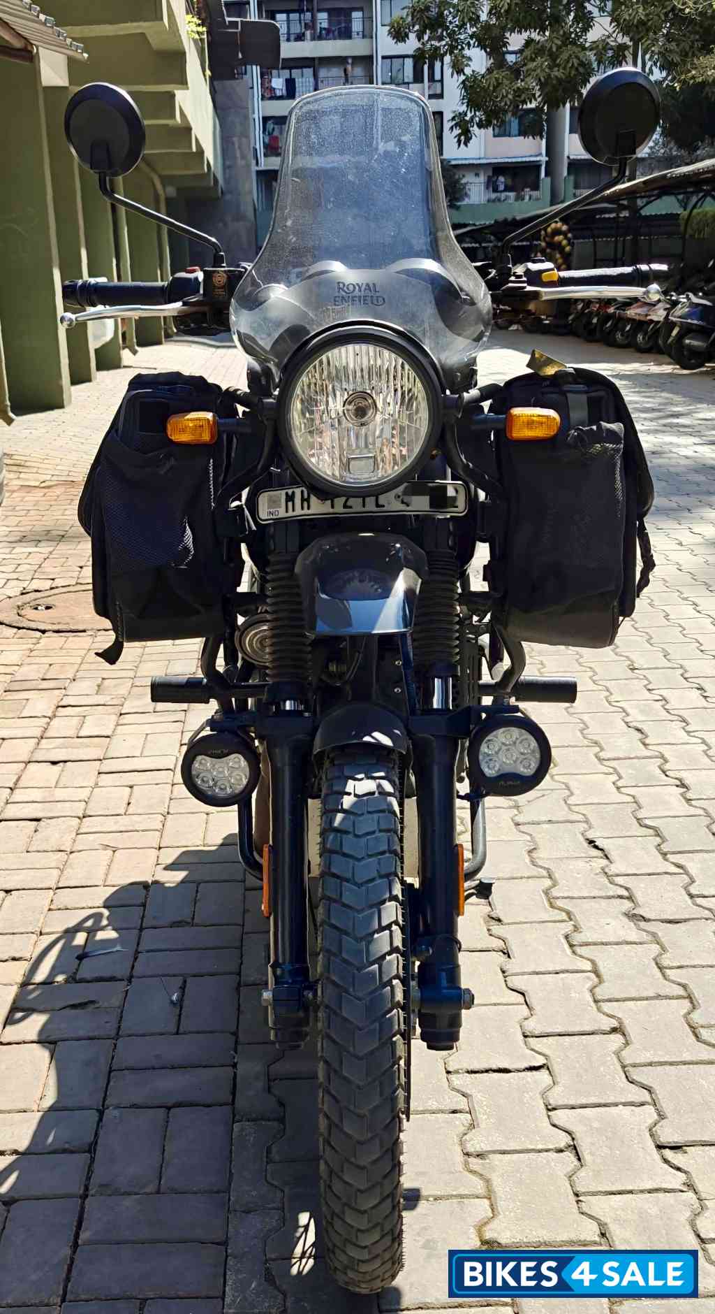 Granite Black Royal Enfield Himalayan BS VI