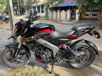 Glossy Ebony Black Bajaj Pulsar NS 200 BS6