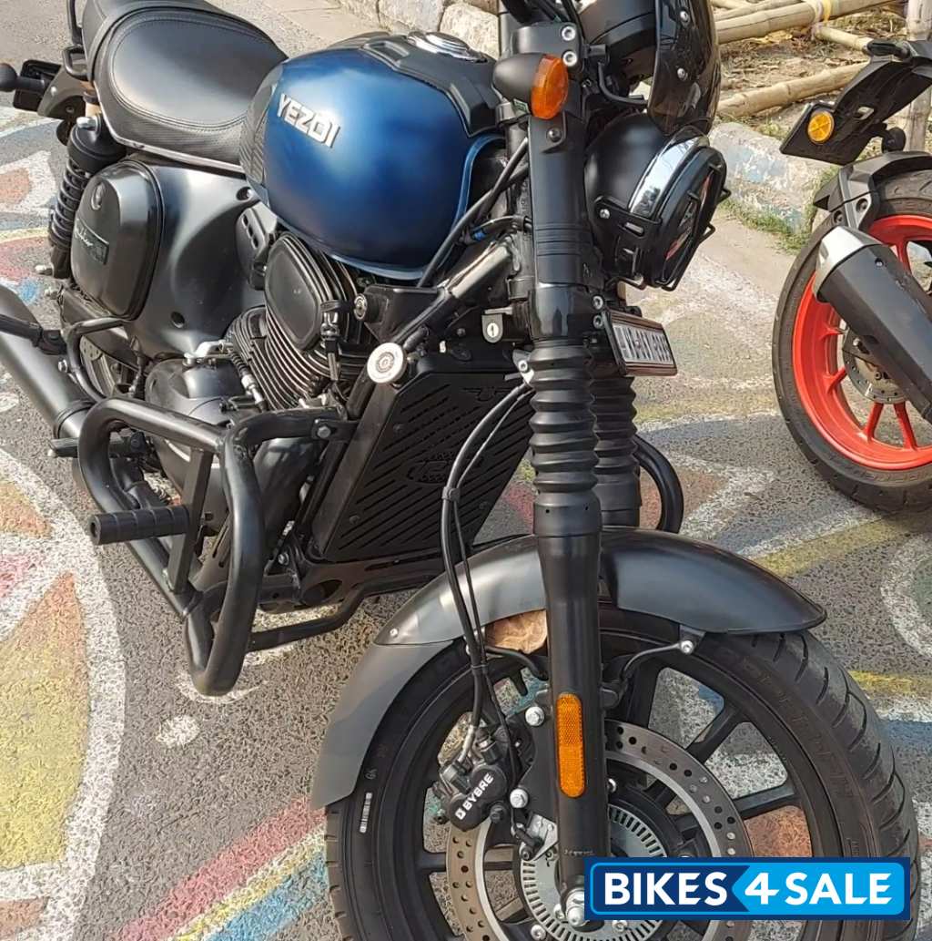 Steel Blue Yezdi Roadster Dark